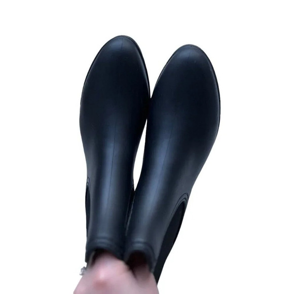 Report Slicker Matte Black Chelsea Rain Boots Size 10/40 Style 581072 Women’s - Picture 9 of 11